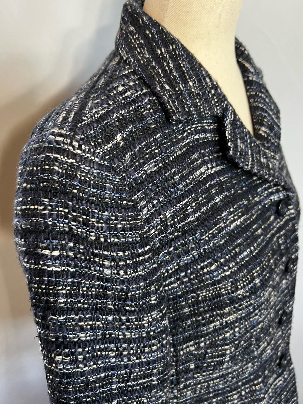 Ann Taylor Navy, Black, and Ivory Tweed Cropped Blazer - Picture 2 of 14